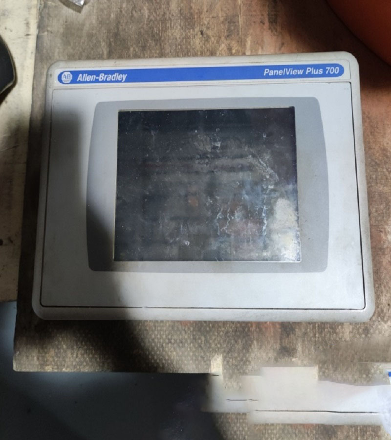 倍福CP2951触摸屏黑屏哪里维修速度快并且专业 附近维修 推荐维修 