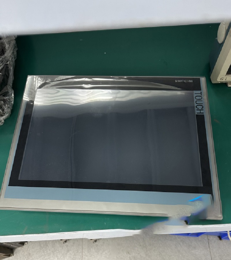 北京 西门子触摸屏 TP2200 上电烧保险故障 画面无法切换故障 通电后反复闪屏不开机故障 局部区域无响应故障维修 快修   